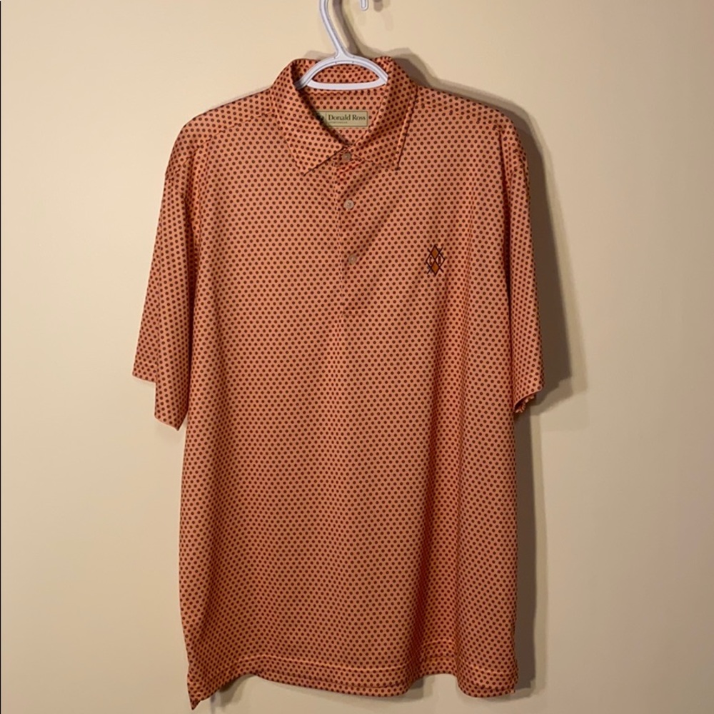 Short sleeve golf shirt